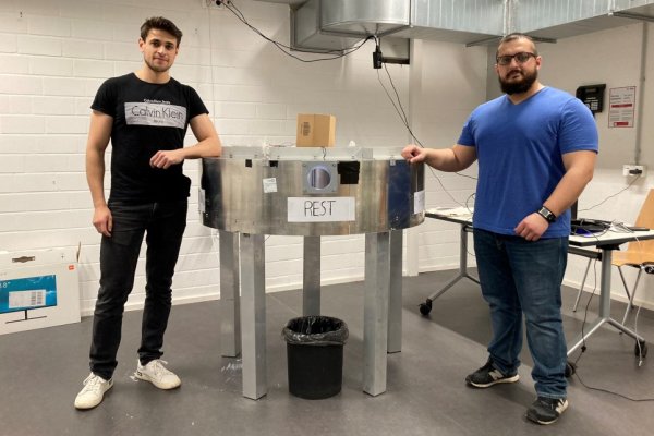 CompEng-Studierende entwickeln Prototyp einer intelligenten Mülltonne