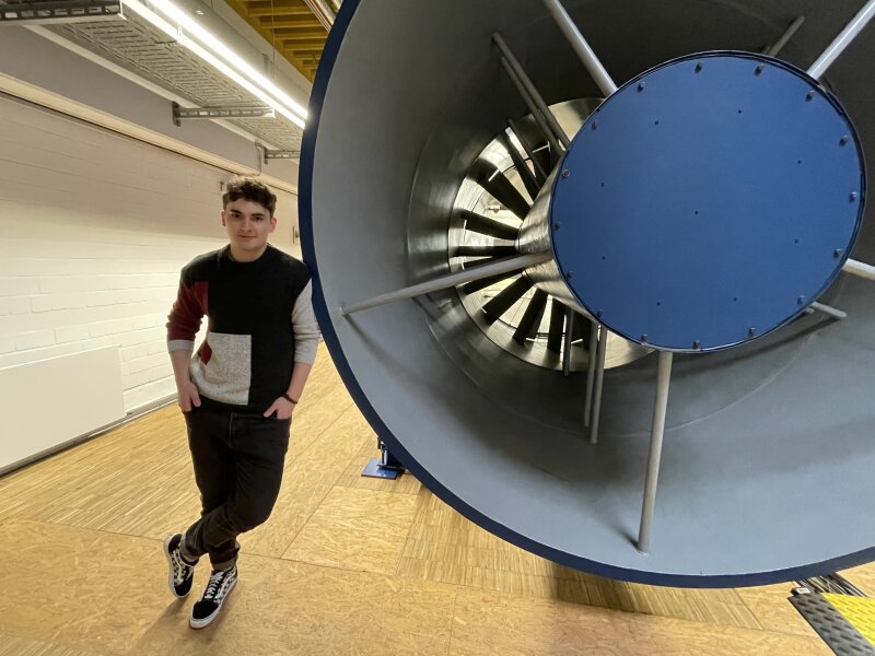 Freiwilliges wissenschaftliches Jahr Max